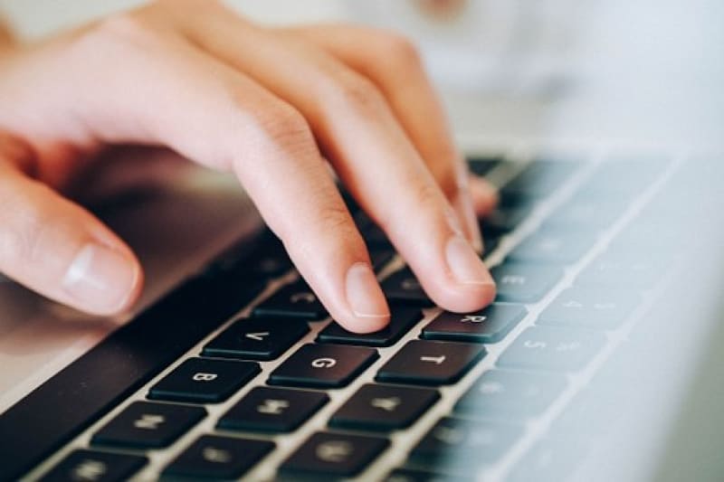 The association between typing and carpal tunnel syndrome – Can typing, as a cause of CTS, be excluded on the basis of epidemiology and histology study alone?